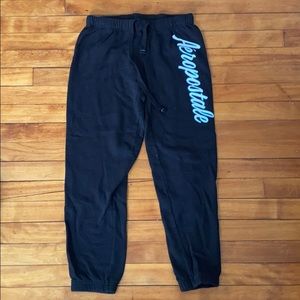 Black Aeropostale joggers